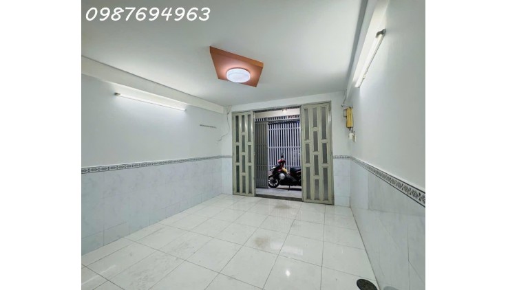 Q8 NHÀ NHỎ ĐẸP VỊ TRÍ ĐÔNG ĐÚC KẾ KDC BÙI MINH TRỰC THUẬN TIỆN DI CHUYỂN QUA QUẬN 1510 3.xT